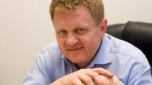 Redactorul şef al unei publicaţii poloneze şi-a dat demisia după ce a scris despre explozibilul de pe epava avionului prăbuşit la Smolensk 