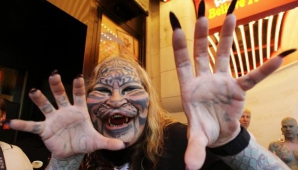 OMUL-TIGRU s-a sinucis