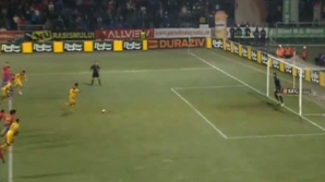 Nebunie în ultima etapă din campionatul românesc. Arbitrii au acordat în total 9 penalty-uri