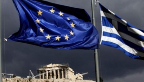 Grecia, în aşteptarea SALVĂRII: Oficialii UE vor discuta despre deblocarea tranşei de împrumut