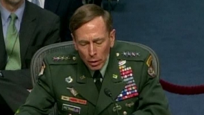 Obama îl laudă pe fostul şef CIA, implicat într-un scandal sexual