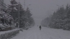 Capriciile vremii: China, cuprinsă de nămeţi, Italia - de inundaţii, iar Japonia - lovită de tornado 