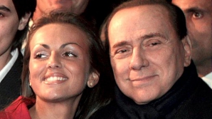 Fostul premier italian Silvio Berlusconi şochează din nou: "M-am logodit, este cu mult mai tânără ca mine"