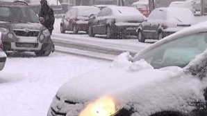 Iarna a pus stăpânire pe Europa: Traficul rutier din Franţa şi Germania a fost perturbat din cauza zăpezii