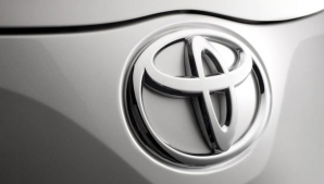 Toyota a depășit GM și va redeveni cel mai mare producător auto în 2012