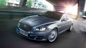 Noile modele Jaguar vor fi disponibile şi cu tracţiune integrală