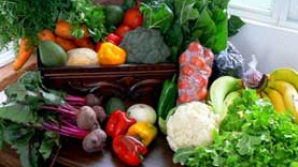 Mănânci sănătos, eşti fericit. Ce alimente te pot ajuta să treci mai uşor peste o depresie