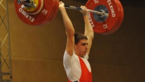 Artiom Pipa a cucerit trei medalii de argint la Campionatul European de haltere pentru juniori