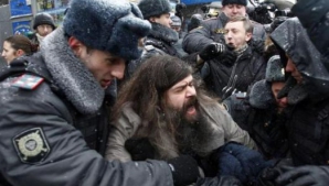 Proteste în Rusia: Oamenii manifestează împotriva legii privind interzicerea adopţiei copiilor de către americani