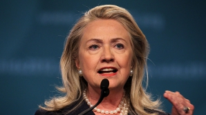 Hillary Clinton a fost spitalizată din cauza unei tromboze 