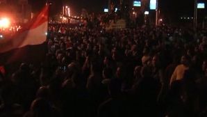 "Armata Egiptului va interveni pentru a proteja oamenii nevinovaţi şi instituţiile publice"