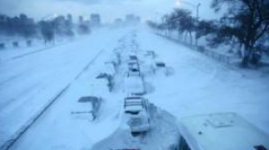 Vreme rea în România: Drumurile sunt blocate, iar mai multe şcoli au fost închise 