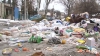 Locuri din Chişinău, transformate în gropi de gunoi: Locatarii aruncă deşeurile direct în stradă