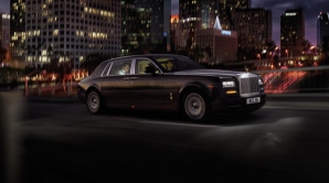 Autostrada.md: Rolls-Royce celebrează 10 ani de excelenţă
