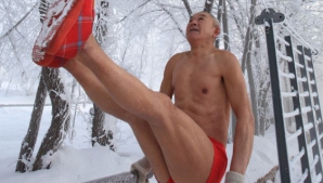 Cum se menţine sănătos tun un chinez în vârstă de 77 de ani FOTO