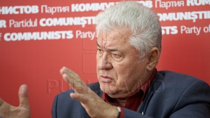 Voronin nu este sigur că vor mai rezista comuniştii în partid: Popa botează, dar zile nu dă