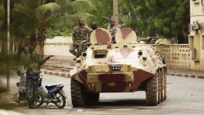 O nouă victorie în Mali: Armata franceză a cucerit oraşul Timbuktu