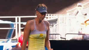 Maria Şarapova s-a calificat în turul trei la Australian Open  