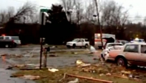 Tornadele fac victime în SUA: Cel puţin doi oameni au fost ucişi