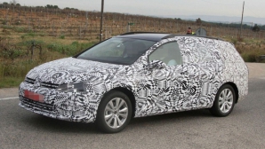 Volkswagen începe testele cu viitorul Golf VII Varian