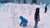 O colonie de pinguini din gheaţă a apărut peste noapte în Moscova VIDEO