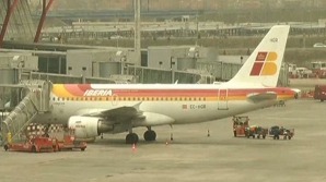 Zboruri anulate în Spania. Angajaţii unei companii aeriene au intrat într-o grevă de cinci zile 