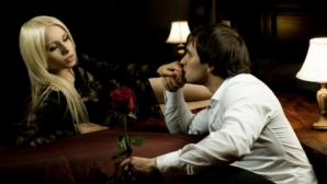 Lucruri pe care TOŢI bărbaţii le adoră la femei