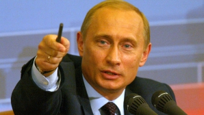 Vladimir Putin a promulgat o lege dură anti-fumat 