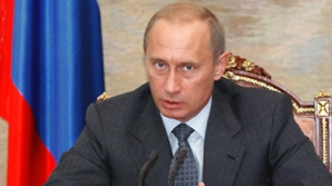 Putin: Impunerea unor taxe suplimentare pentru depozitele bancare este o decizie periculoasă 
