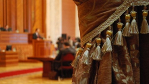 Negociatorii partidelor din fosta Alianţă de guvernare se întâlnesc pentru a şaptea oară