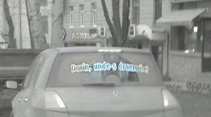 Şofer nemulţumit de starea drumurilor din Chişinău. Dorin, unde-s drumurile?  