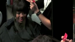 Fantoma din oglindă care a îngrozit clienţii unui salon de înfrumuseţare (VIDEO)