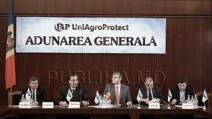 (GALERIE FOTO) Lupu la întrevedere cu fermierii: Politicile agricole favorizează Fiscul 