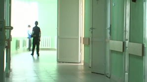 Virozele "au umplut" spitalele. Numărul copiilor cu afecţiuni respiratorii este alarmant