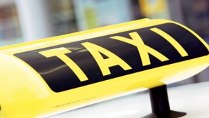 Opt poliţişti sud-africani, acuzaţi de moartea unui şofer de taxi