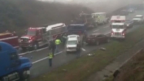 Accident în lanţ în SUA: Cel puţin trei oameni au murit, iar alţi 25 au fost răniţi