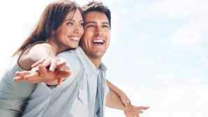 Horoscop: Ce îi face pe bărbaţi să-şi iubească mai mult jumătatea, în funcție de zodie