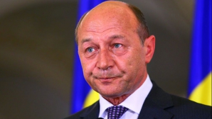 Traian Băsescu, implicat într-un accident de circulaţie