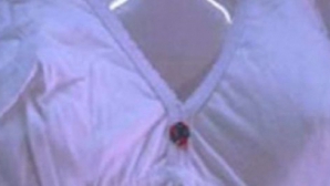 Sutienul care apără de eventuale agresiuni sexuale VEZI CUM ARATĂ