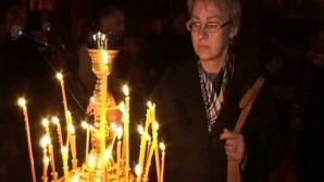 Sute de ucraineni au comemorat noaptea trecută victimele accidentului nuclear de la Cernobîl VIDEO