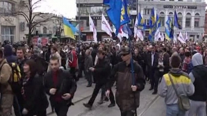 Opoziţia ucraineană a organizat un marş la Harkov. Mii de oameni au cerut eliberarea Iuliei Timoşenko