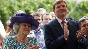 Despre regina care a domnit 30 de ani şi cel care o va înlocui 