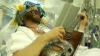 (VIDEO) Un actor american a cântat la chitară, în timp ce era operat pe creier