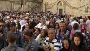 Mii de creştini ortodocşi au refăcut Drumul Crucii la Ierusalim. Pelerinii au păşit pe urmele lui Iisus Hristos