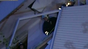 Explozii cu morţi şi răniţi! Un bărbat a fost ARUNCAT peste fereastră VIDEO