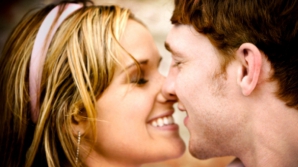 Ce nu-ţi poate refuza în funcţie de zodie şi ce să faci ca să-ţi împlinească dorinţa