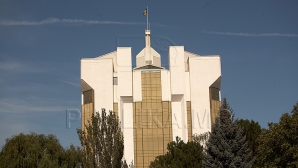 "Tu alegi preşedintele". Un partid politic din Moldova colectează semnături ca şeful statului să fie ales direct de cetăţeni