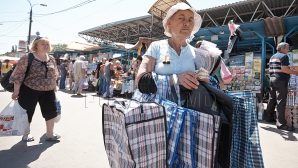 Portofelele moldovenilor, golite din nou. VEZI cât te poate costa Paştele Blajinilor GALERIE FOTO
