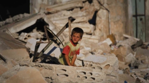 (VIDEO) Sărbătorile pascale, umbrite de război. Creştinii din Siria se roagă pentru pace şi pentru cei doi episcopi răpiţi