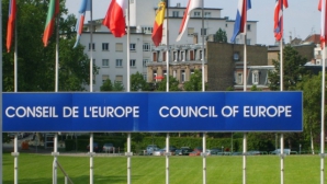 Aproape 60 la sută dintre funcţionarii Comisiei Europene sunt, astăzi, în grevă 